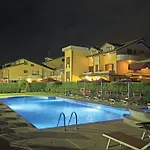 Hotel Park La Pineta 3*